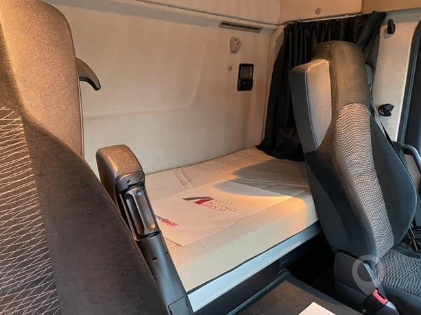 MERCEDES-BENZ ACTROS 1824 For Sale